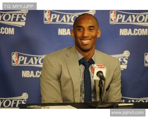 科比·布莱恩特：篮球传奇的奋斗与荣耀，永不言弃的精神传承