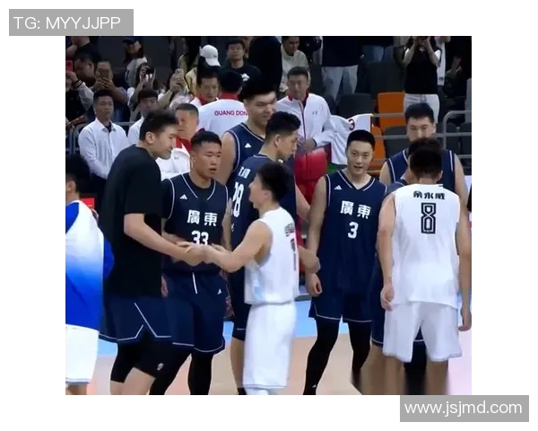 全运会精彩回顾成都篮球队默契配合展现团队实力与拼搏精神